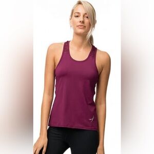 Endeavor Athletic Freedom Tank. Size Small